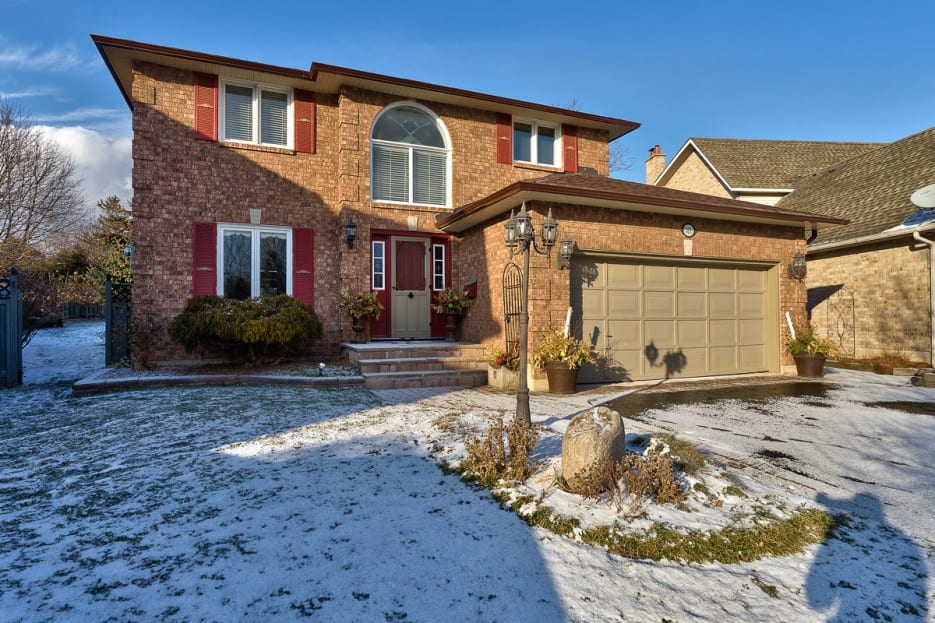 767 Greenwood Place, Burlington ON, L7T 4J4