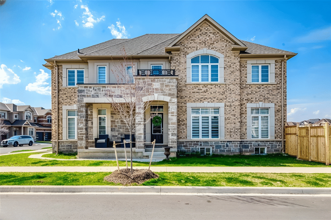 House in Alton Village Burlington